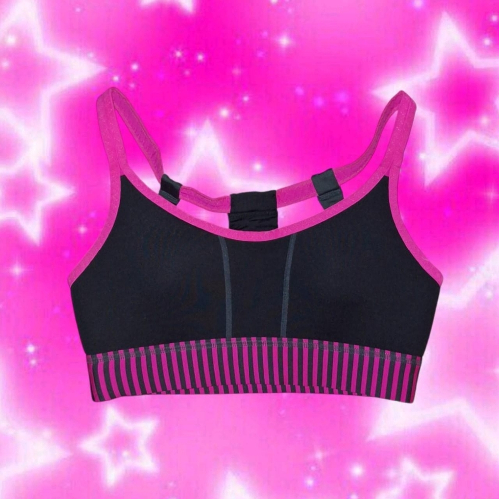 2000s mall goth sports bra